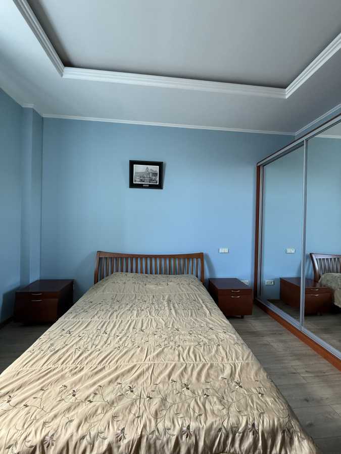 Оренда 2-кімнатної квартири 60 м², Івана Мазепи вул., 4/6