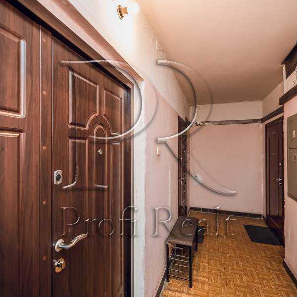 Продаж 1-кімнатної квартири 40 м², Новаторів вул., 22Б