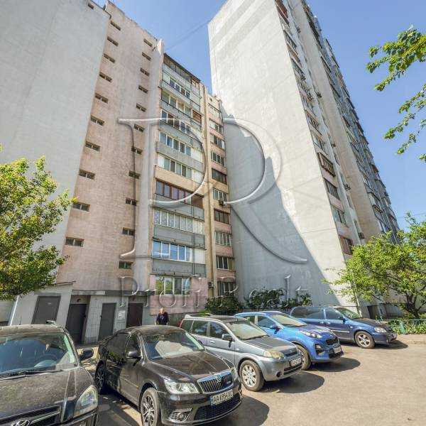 Продаж 1-кімнатної квартири 40 м², Новаторів вул., 22Б