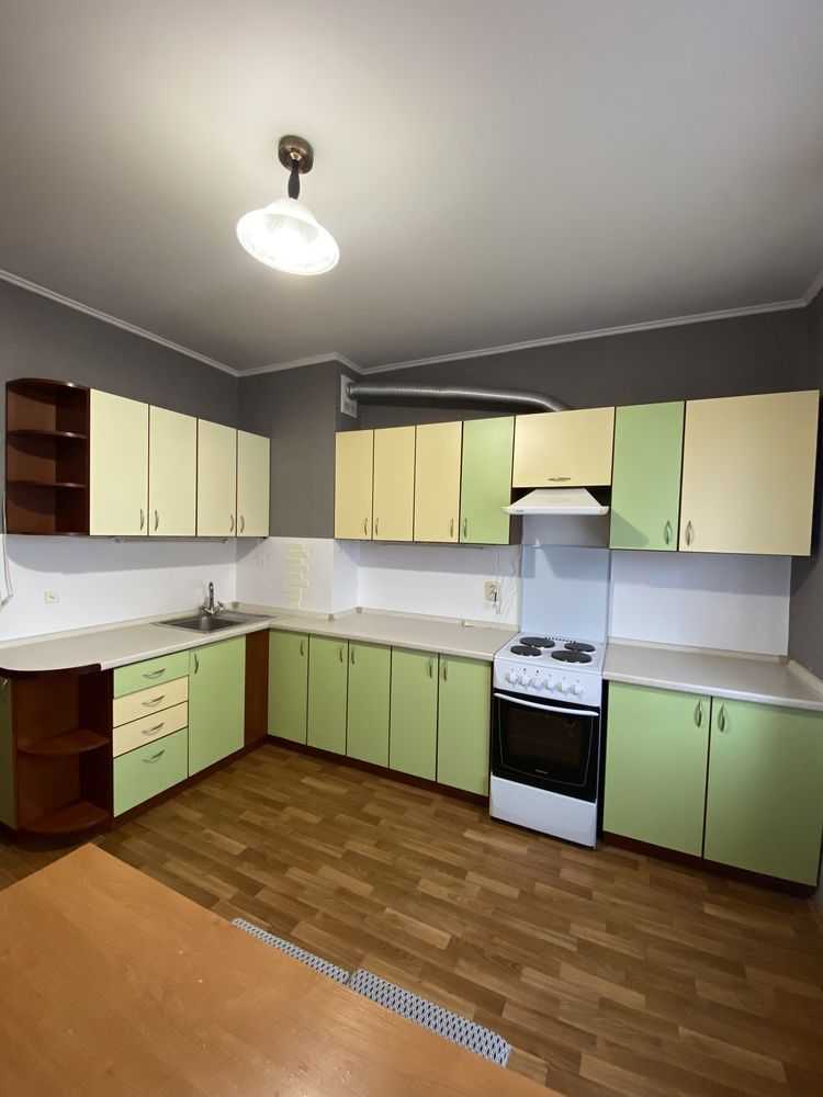 Оренда 2-кімнатної квартири 67 м², Олени Пчілки вул., 4