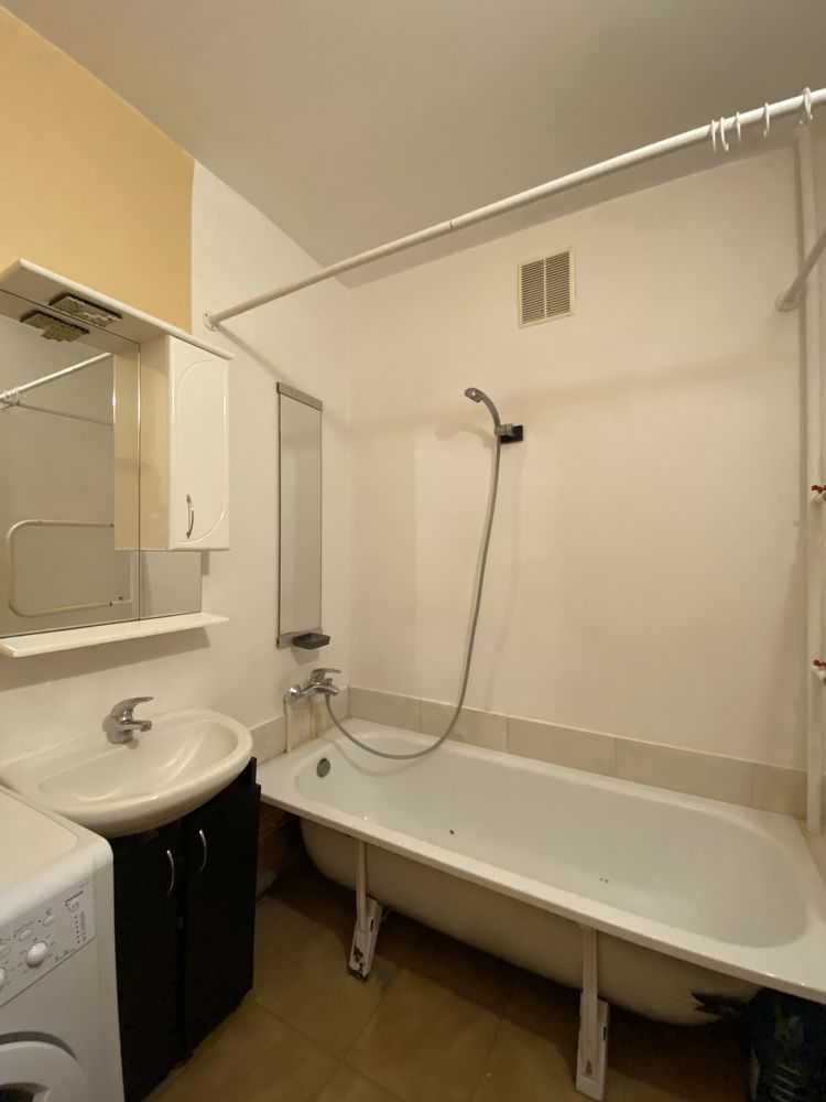 Оренда 2-кімнатної квартири 67 м², Олени Пчілки вул., 4