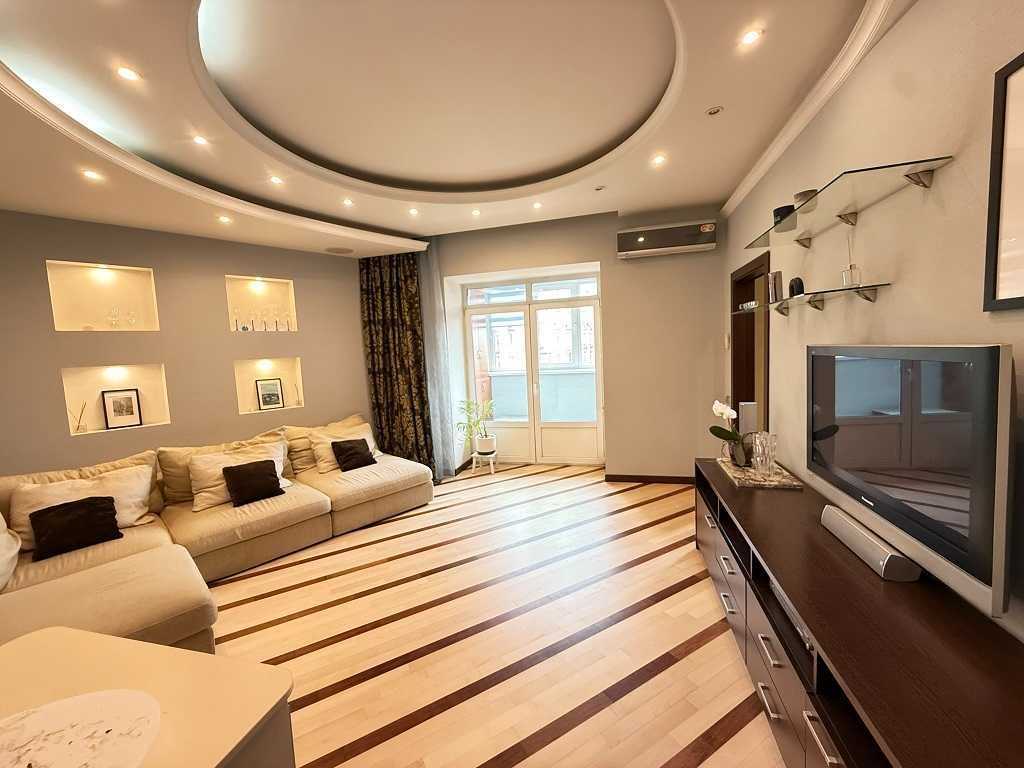 Продажа 2-комнатной квартиры 76 м², Вячеслава Черновола ул., 25