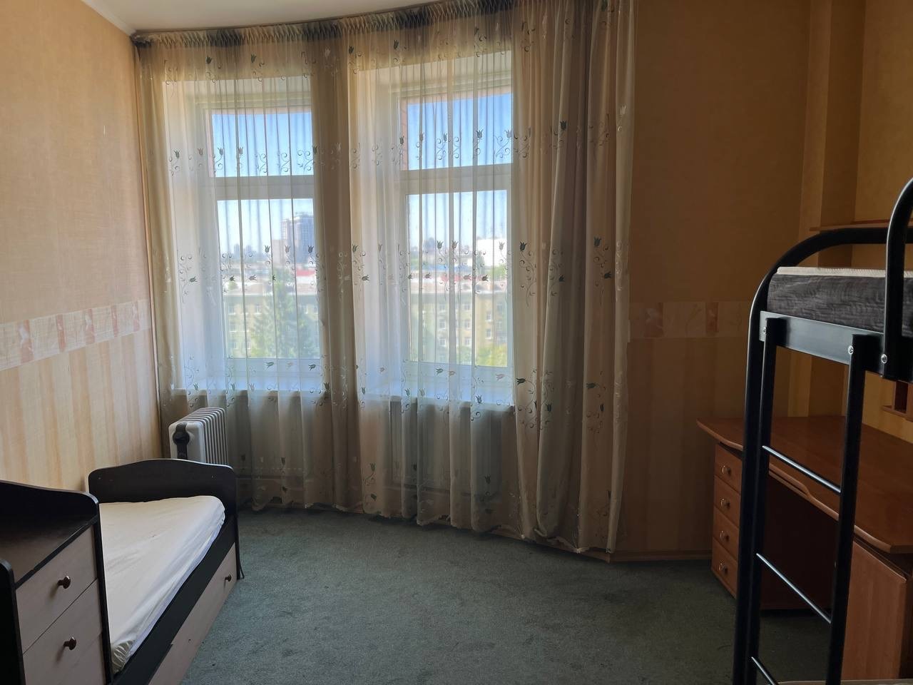 Оренда 4-кімнатної квартири 124 м², Герцена вул.