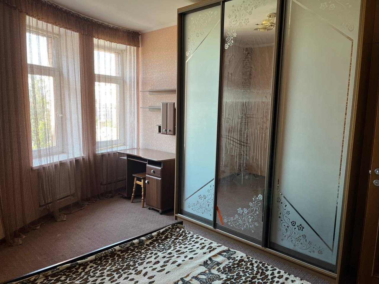 Оренда 4-кімнатної квартири 124 м², Герцена вул.