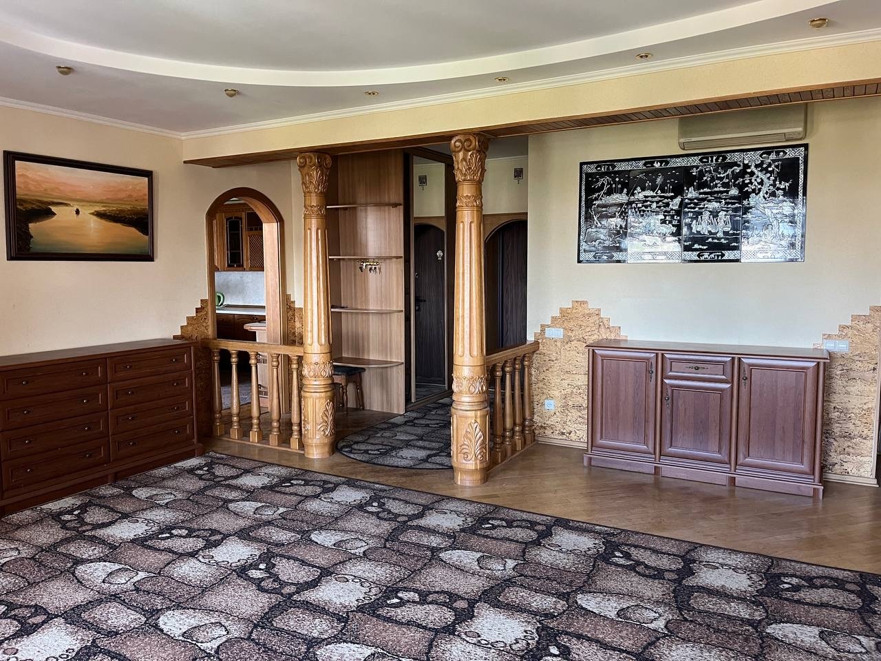 Оренда 4-кімнатної квартири 124 м², Герцена вул.