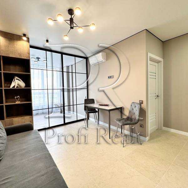 Продажа 1-комнатной квартиры 47 м², Генерала Грекова ул., 4