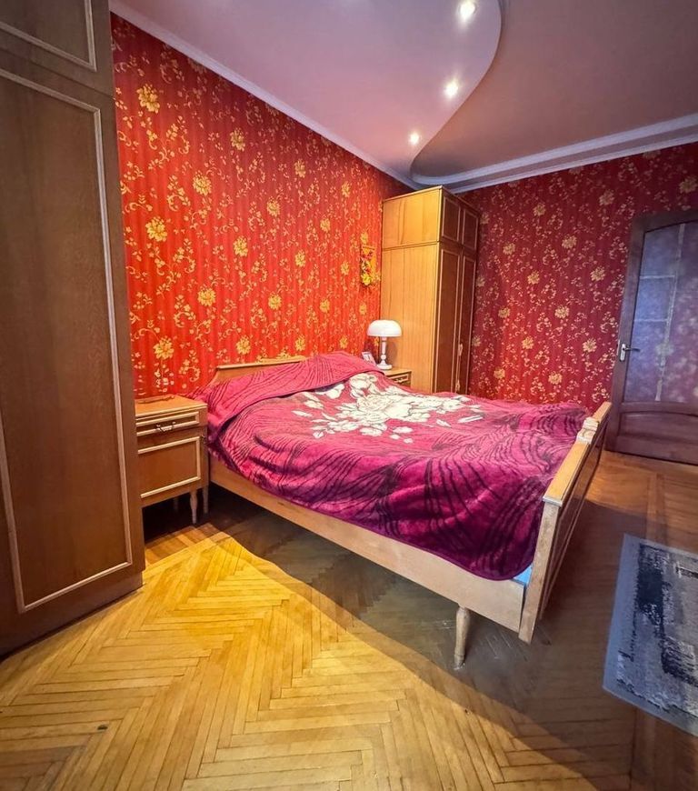 Продажа 3-комнатной квартиры 72 м², Мира просп., 63