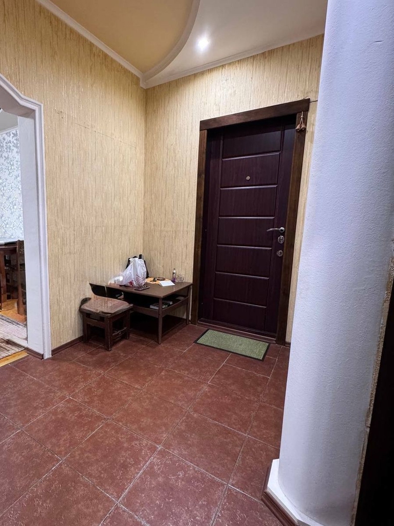 Продажа 3-комнатной квартиры 72 м², Мира просп., 63