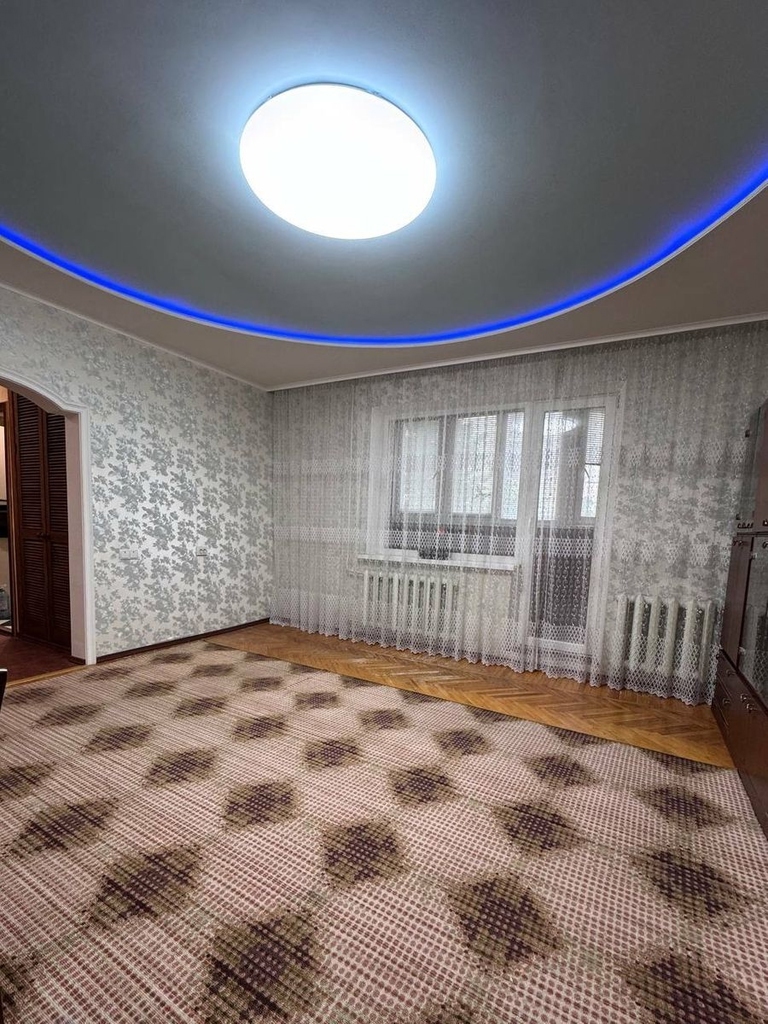 Продажа 3-комнатной квартиры 72 м², Мира просп., 63