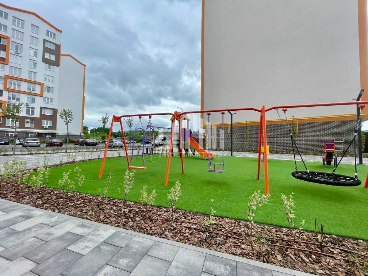 Продаж 1-кімнатної квартири 36.1 м², Одесская вул., 27А