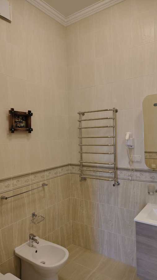 Продаж будинку 495 м², Стешки