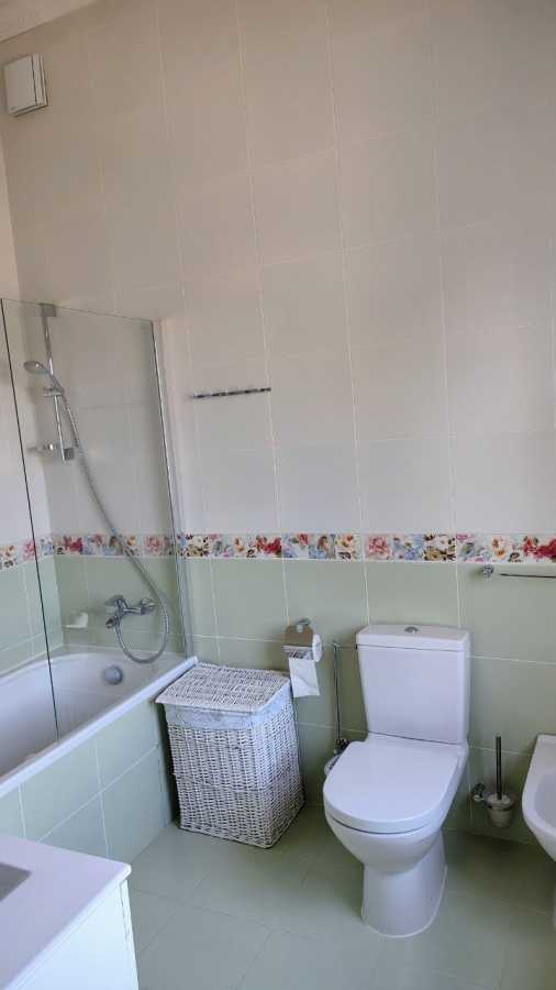 Продаж будинку 495 м², Стешки