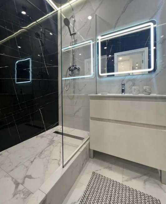 Продажа 2-комнатной квартиры 60 м², Жемчужная ул.
