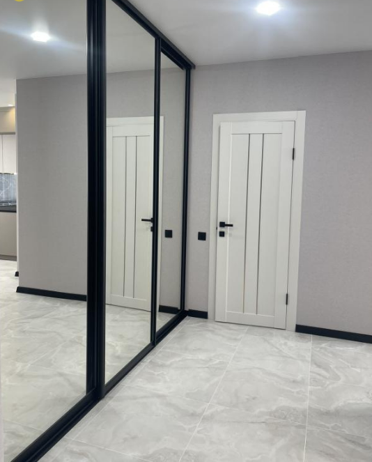 Продажа 2-комнатной квартиры 63 м², Жемчужная ул.