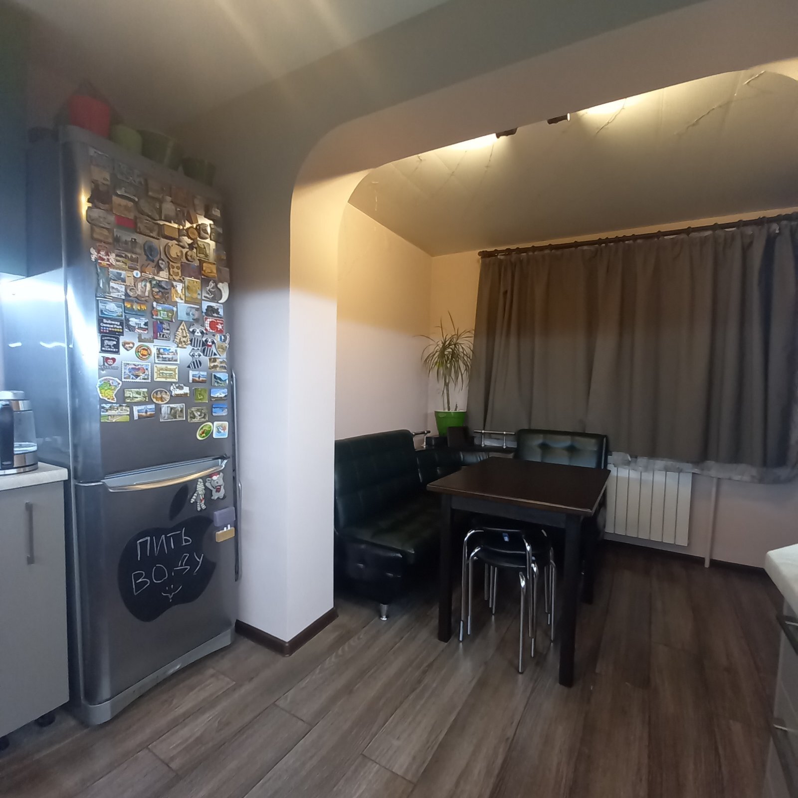 Продаж 2-кімнатної квартири 57 м², Героїв Дніпра вул., 38Г