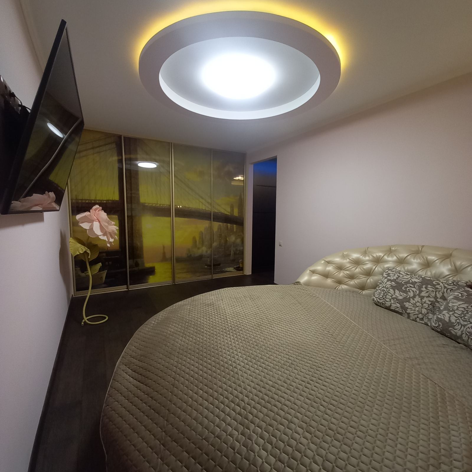 Продаж 2-кімнатної квартири 57 м², Героїв Дніпра вул., 38Г
