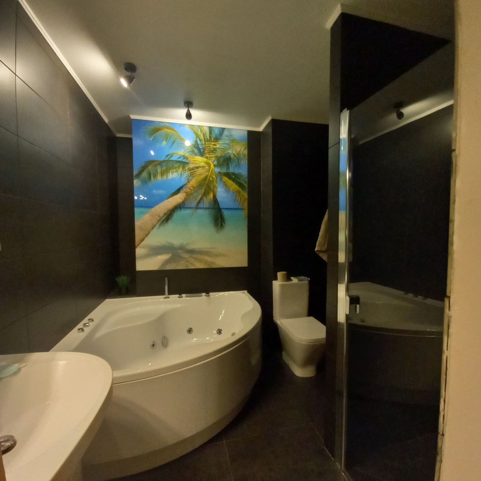 Продаж 2-кімнатної квартири 57 м², Героїв Дніпра вул., 38Г