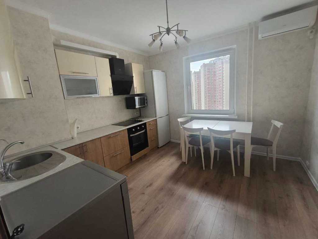 Продажа 2-комнатной квартиры 67 м², Урловская ул., 38А