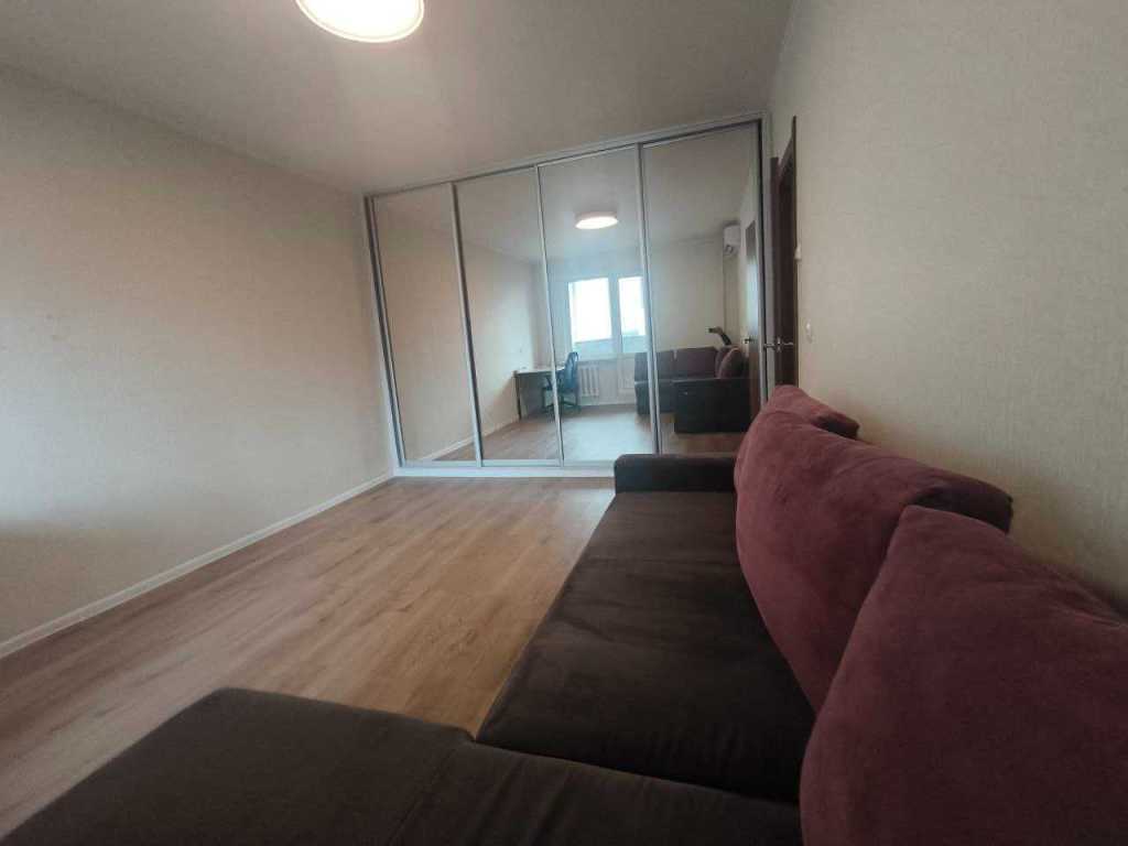 Продажа 2-комнатной квартиры 67 м², Урловская ул., 38А