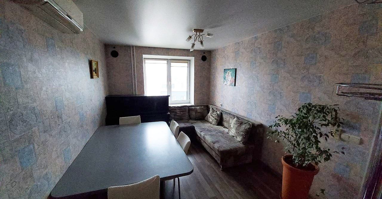 Продаж 3-кімнатної квартири 71 м², Інтернаціоналістів вул.