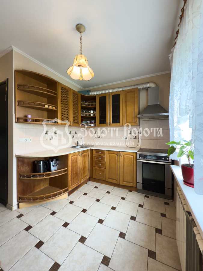 Продажа 2-комнатной квартиры 53.5 м², Чернобыльская ул., 24/26