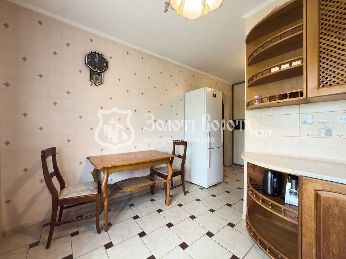 Продажа 2-комнатной квартиры 53.5 м², Чернобыльская ул., 24/26