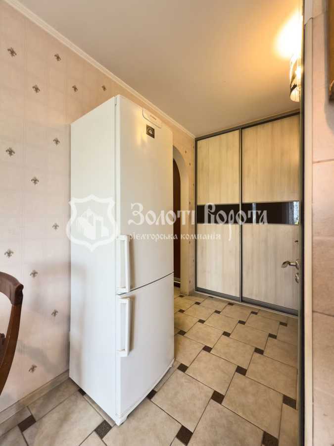 Продажа 2-комнатной квартиры 53.5 м², Чернобыльская ул., 24/26