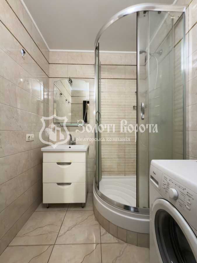 Продажа 2-комнатной квартиры 53.5 м², Чернобыльская ул., 24/26