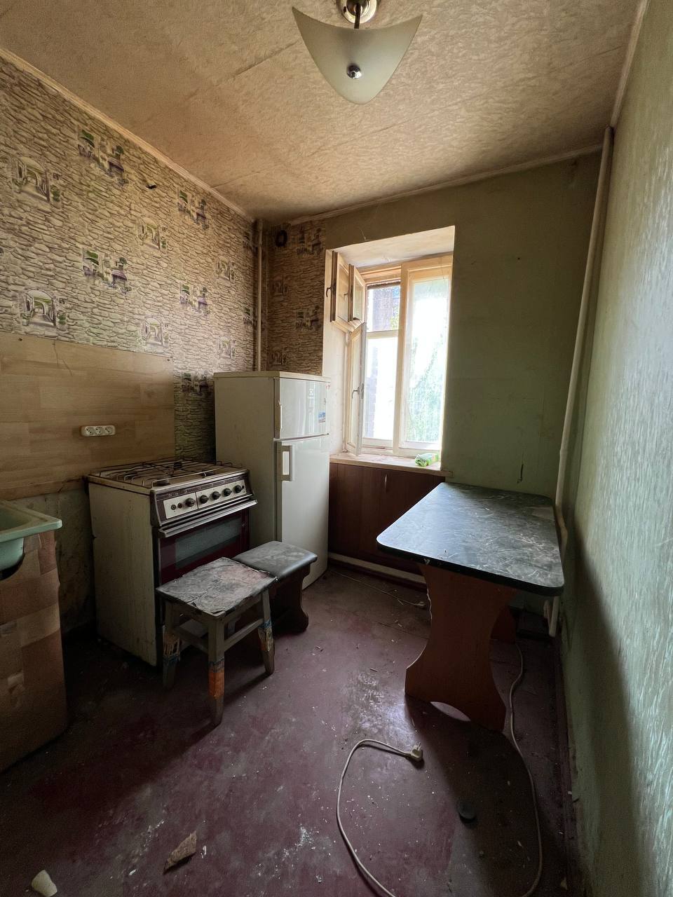 Продаж 1-кімнатної квартири 32 м², Холодногірська вул.