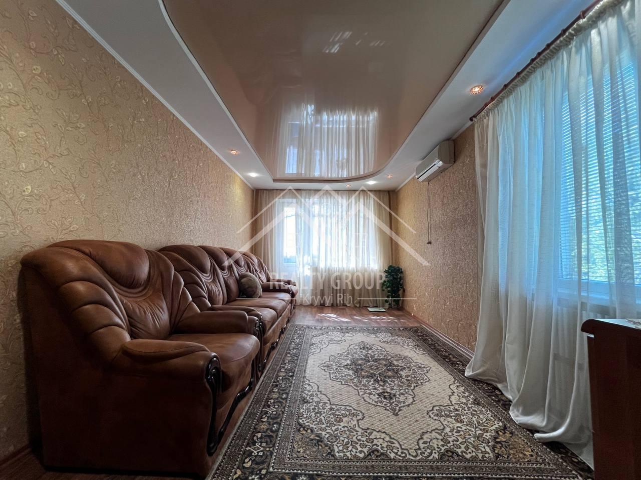 Продаж 3-кімнатної квартири 58 м², Покровская вул.