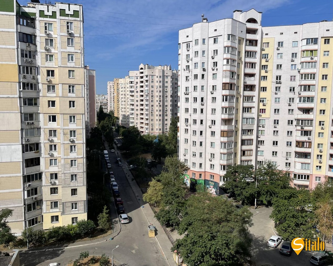 Продаж 3-кімнатної квартири 82 м², Вишняківська вул., 5А