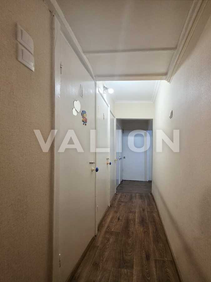 Продаж 2-кімнатної квартири 53 м², Жмеринська вул., 16