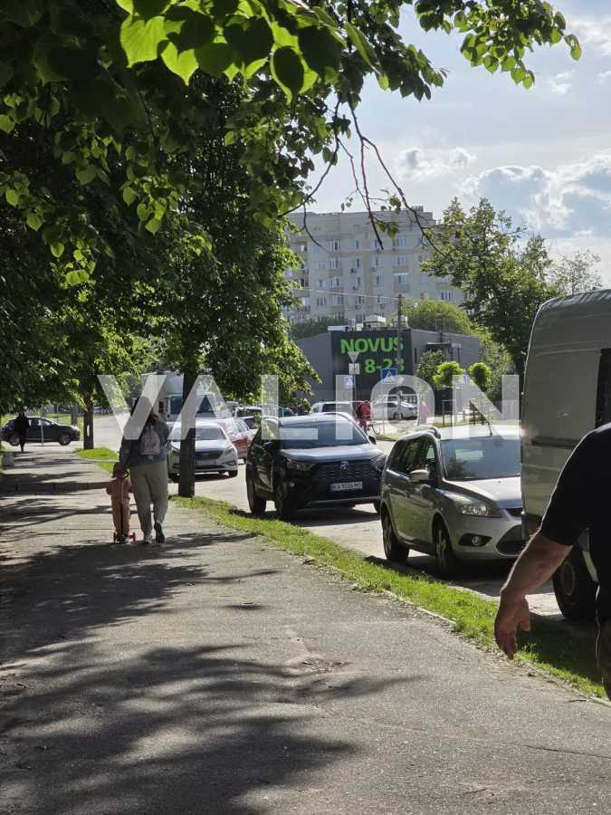 Продаж 2-кімнатної квартири 53 м², Жмеринська вул., 16
