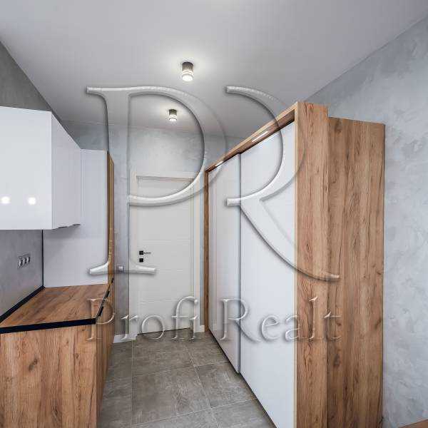 Продаж 3-кімнатної квартири 82 м², Єлизавети Чавдар вул., 13