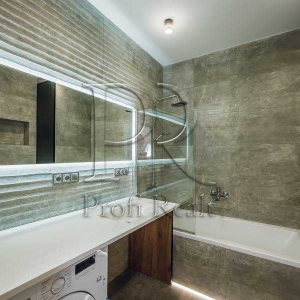 Продаж 3-кімнатної квартири 82 м², Єлизавети Чавдар вул., 13