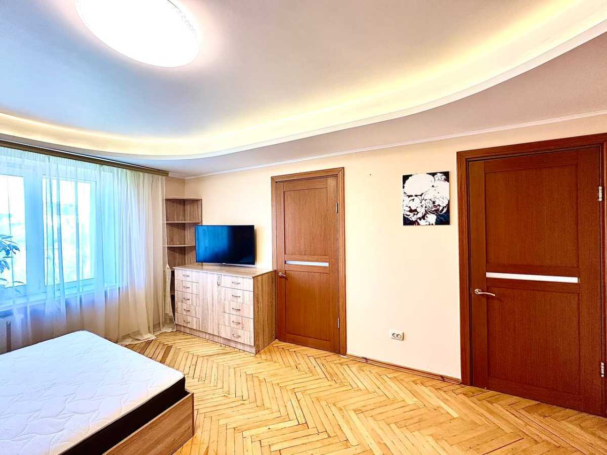 Продажа 3-комнатной квартиры 64 м², Богдана Гаврилишина ул., 11