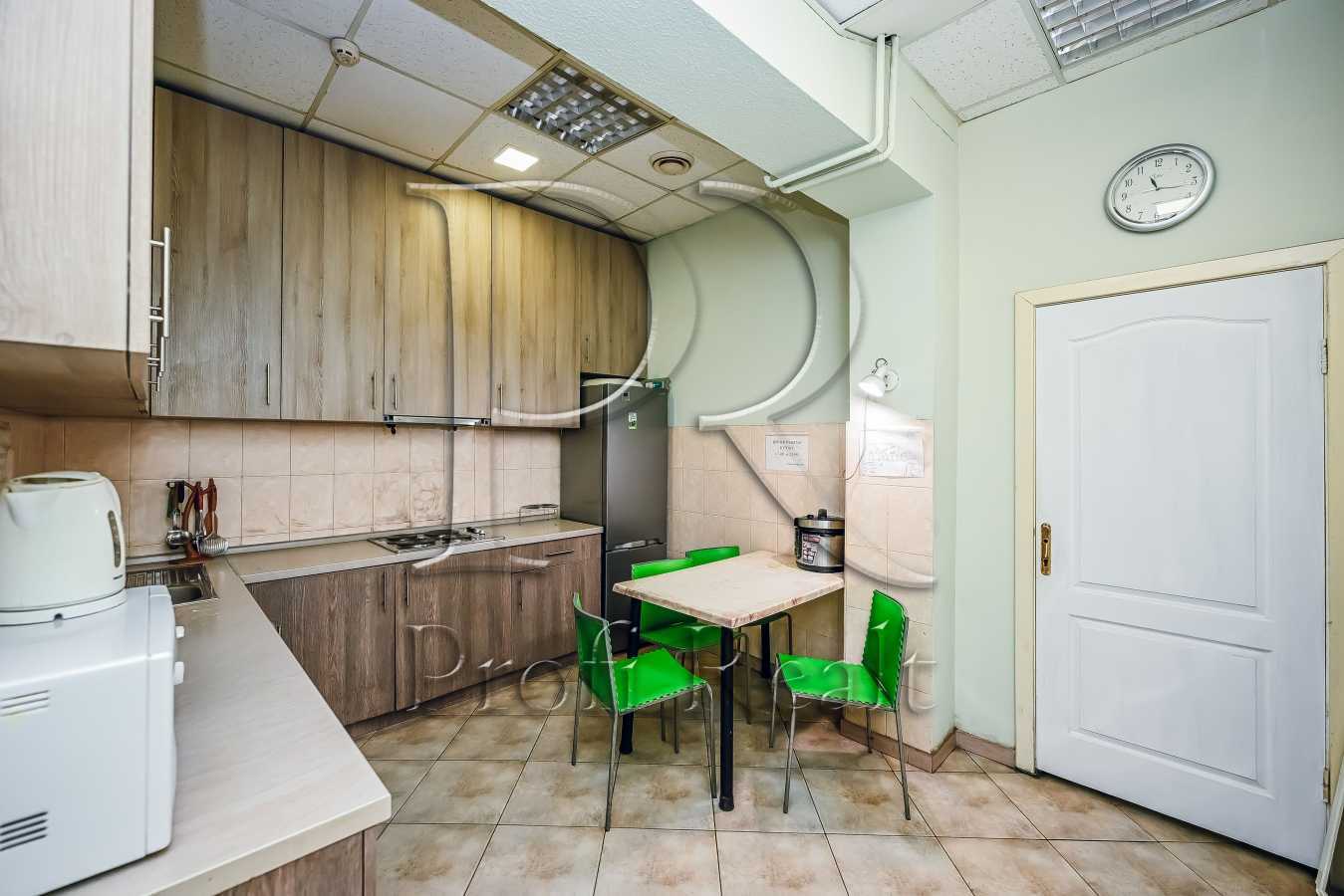 Продажа гостиничного комплекса 280 м², Кубанской Украины ул., 21А