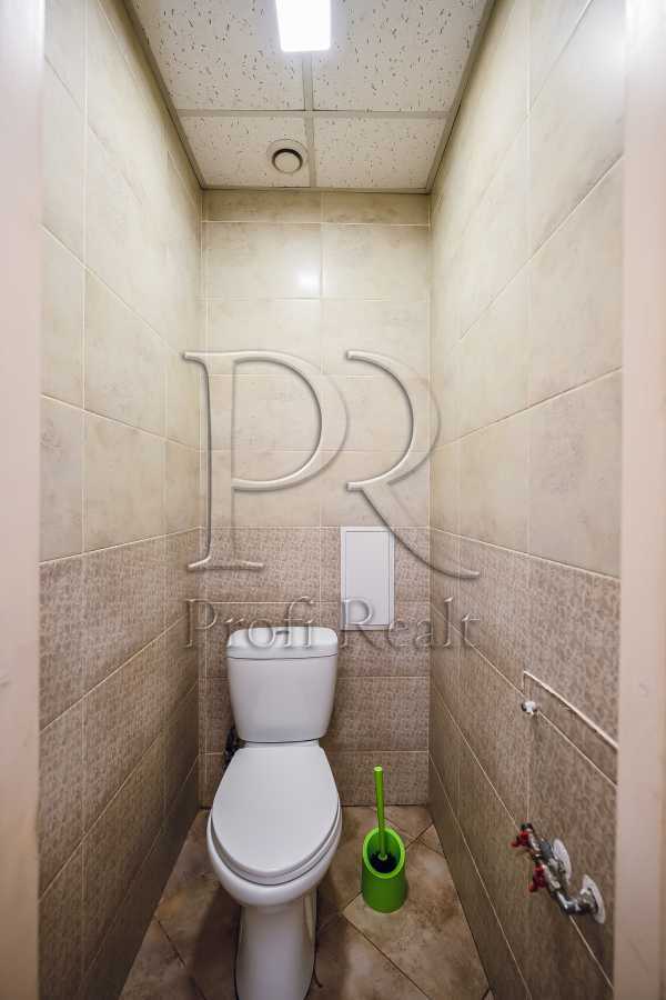 Продажа гостиничного комплекса 280 м², Кубанской Украины ул., 21А