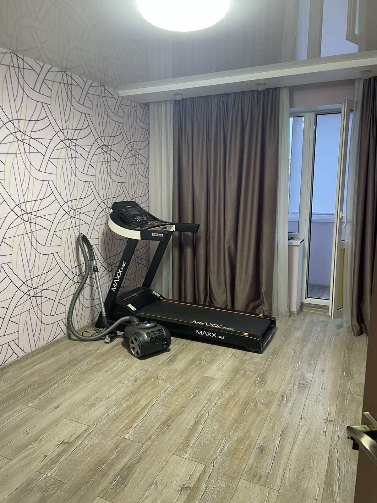 Аренда 3-комнатной квартиры 64 м², Янтарная ул.