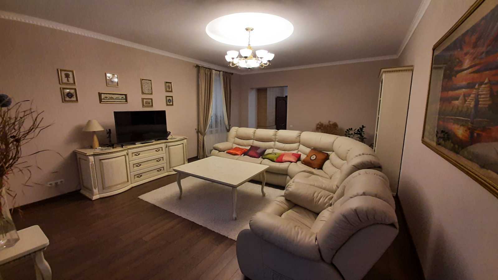 Продажа дома 230 м², Глинки ул.