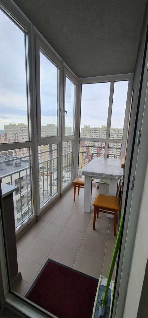 Оренда 2-кімнатної квартири 65 м², Олександра Олеся вул., 5а