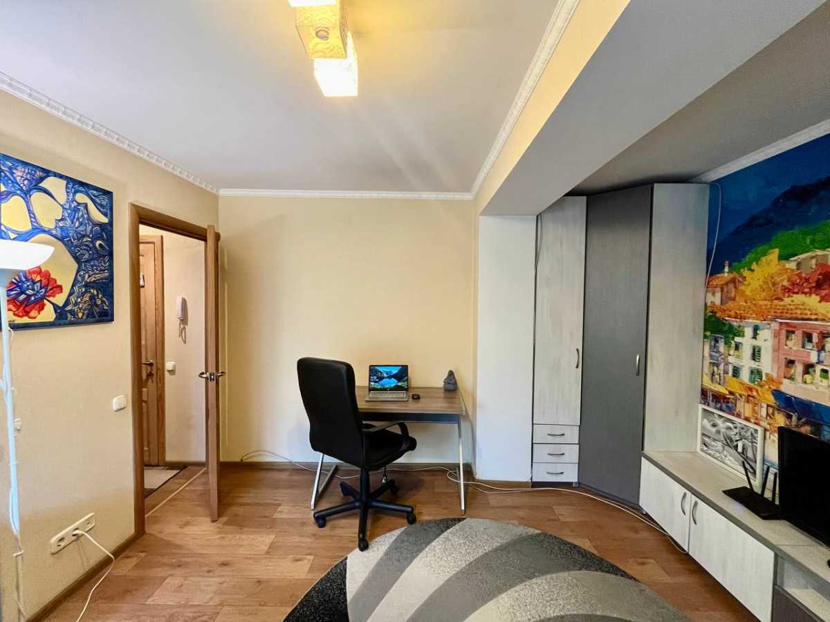 Продаж 1-кімнатної квартири 24.7 м², Олеся Бабія вул., Телиги, 51