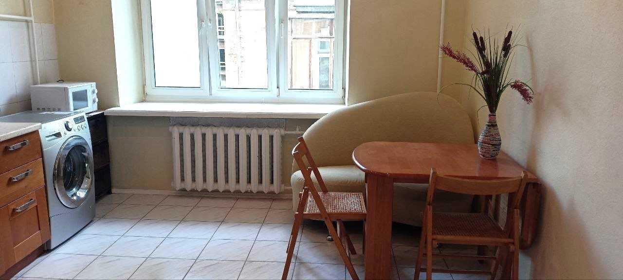 Продаж 2-кімнатної квартири 51.5 м², Тургенєвська, 35а