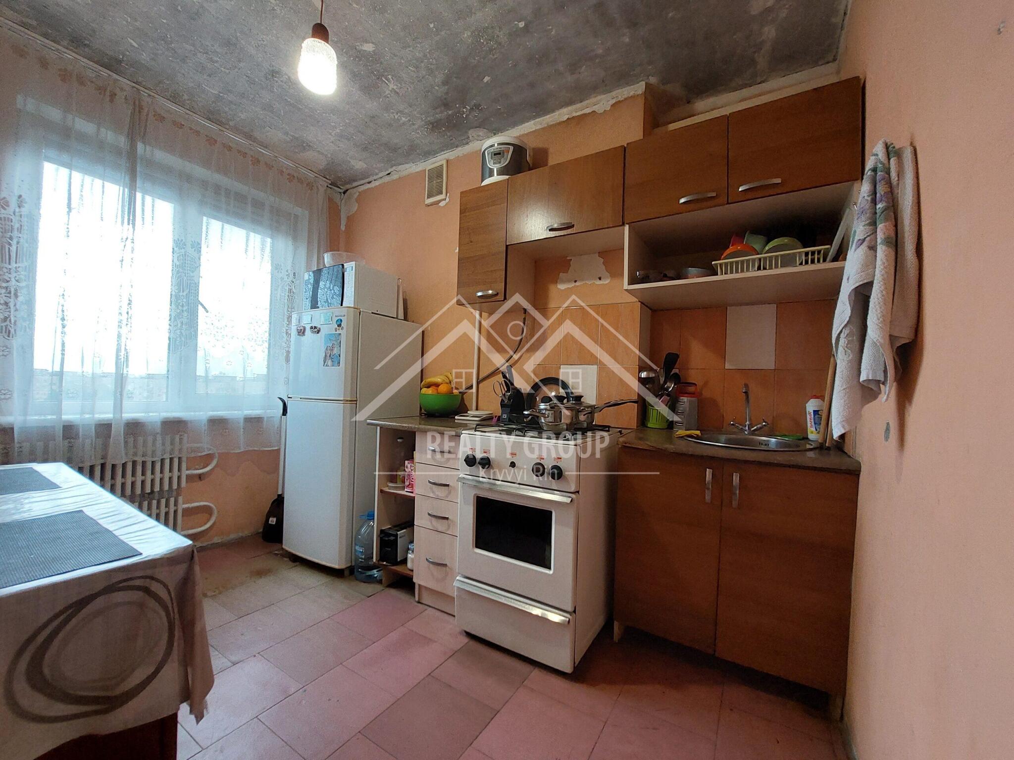 Продаж 2-кімнатної квартири 46 м², Співдружності вул.
