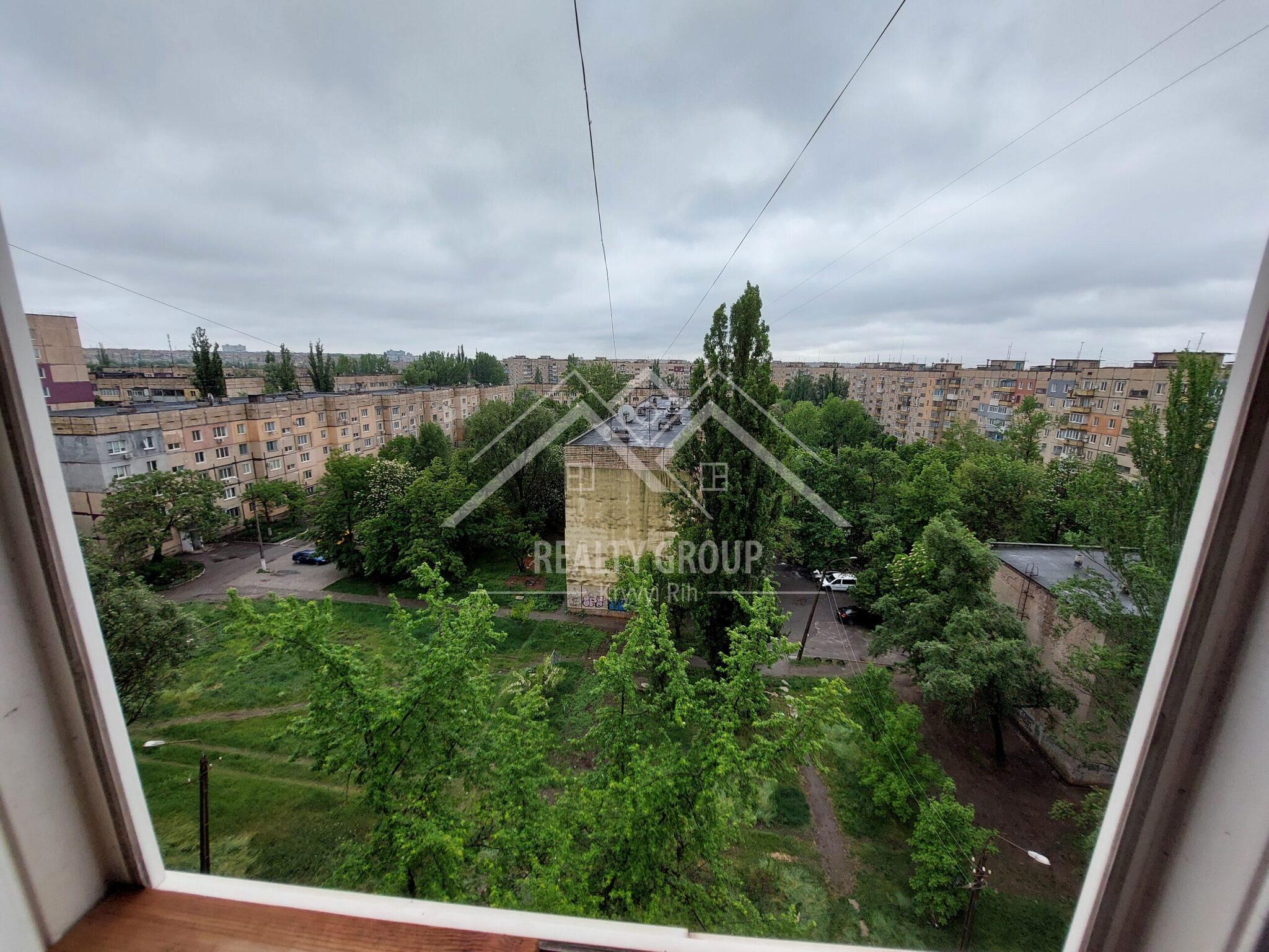 Продаж 2-кімнатної квартири 46 м², Співдружності вул.