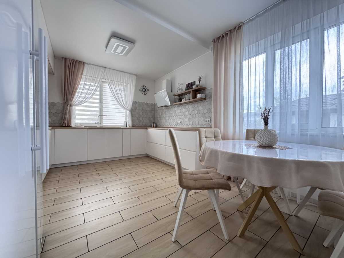 Продажа дома 158 м², Янтарна