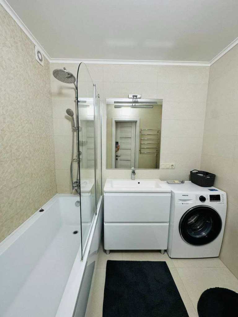 Оренда 3-кімнатної квартири 100 м², Ясинуватський пров., 11