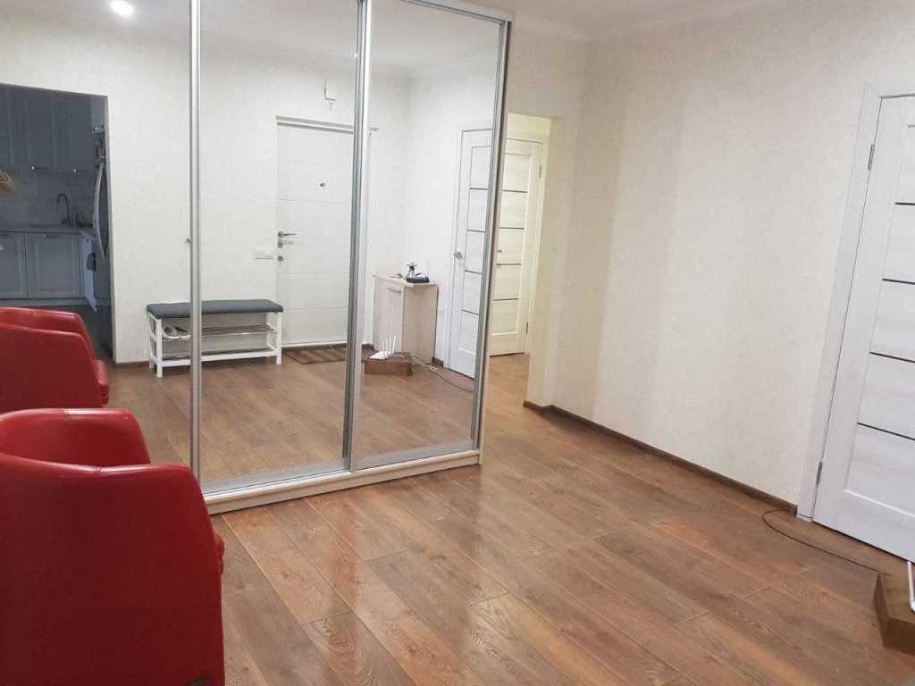 Оренда 3-кімнатної квартири 100 м², Ясинуватський пров., 11