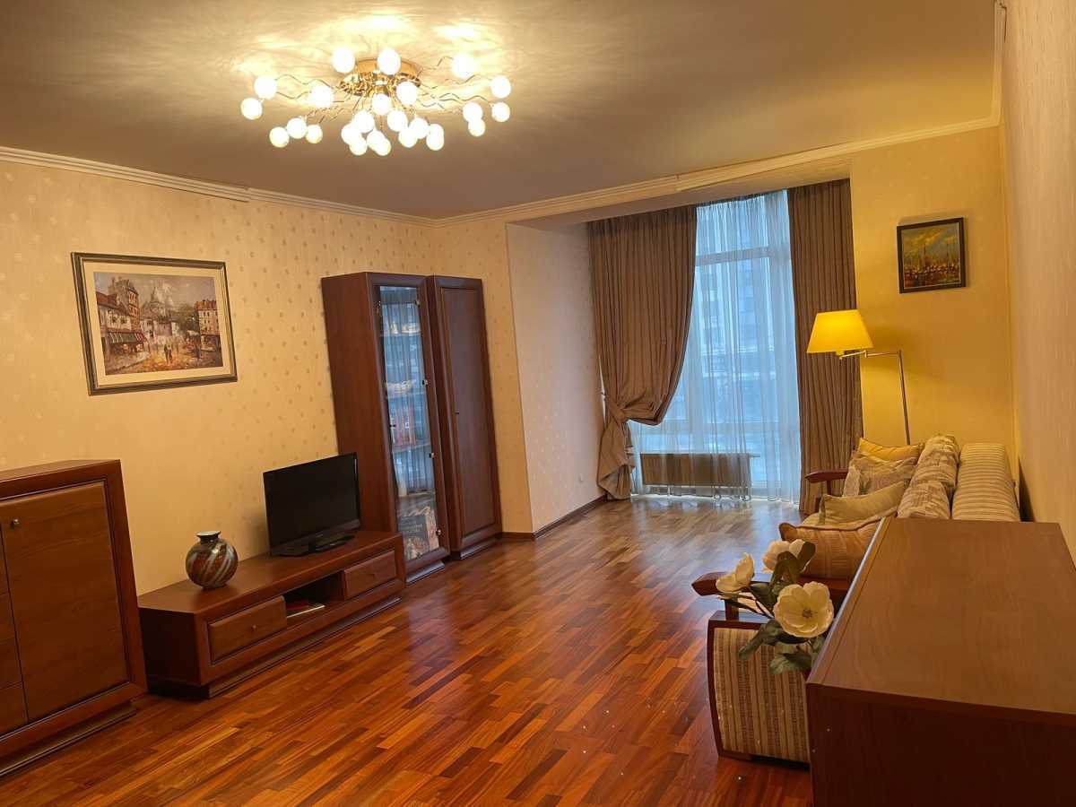 Продаж 1-кімнатної квартири 60 м², Ломоносова вул., 60/5