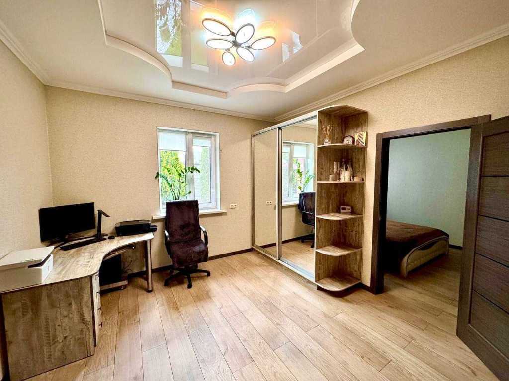 Продажа дома 157 м², Степана Бандеры ул.